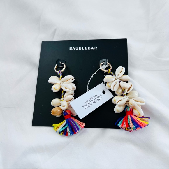 NEW BaubleBar Nalani Drop Shell Tassel Earrings - Picture 4 of 5